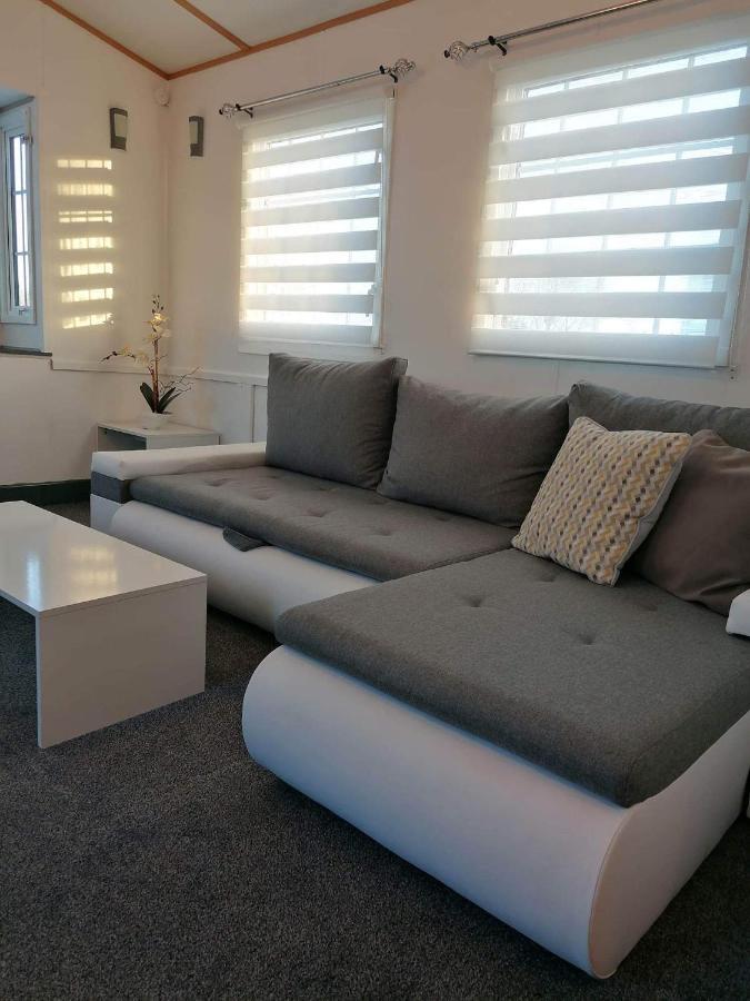 Cornwall Cornwall-Chapmanswell Caravan Holiday Park A30 B&B Bed And Breakfast #41 Launceston Exteriör bild