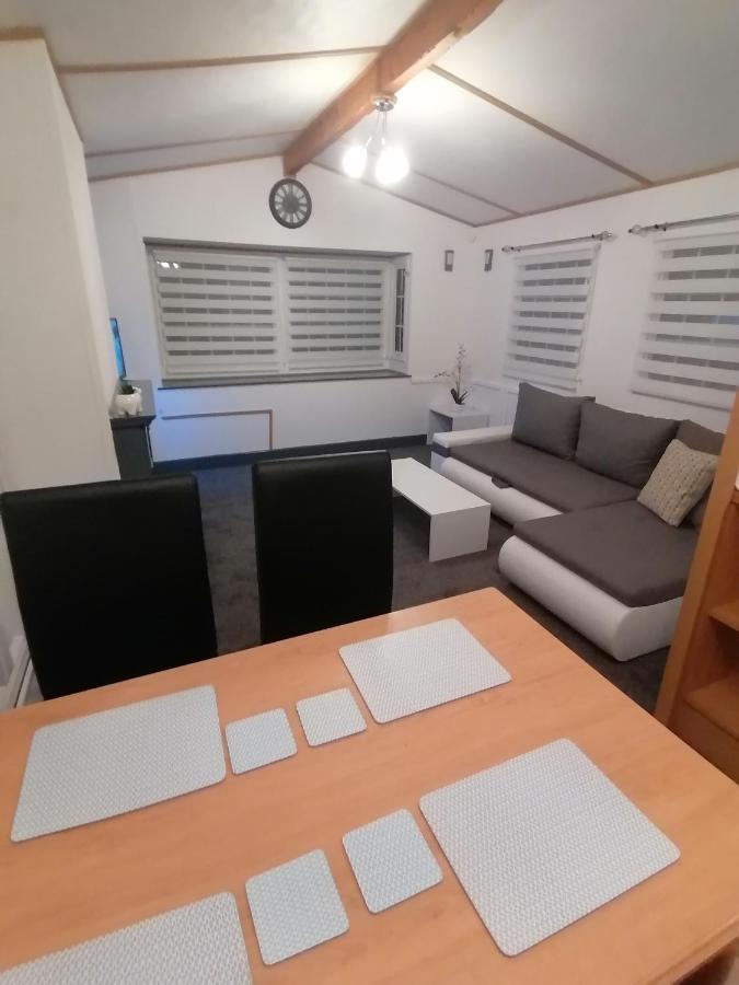 Cornwall Cornwall-Chapmanswell Caravan Holiday Park A30 B&B Bed And Breakfast #41 Launceston Exteriör bild