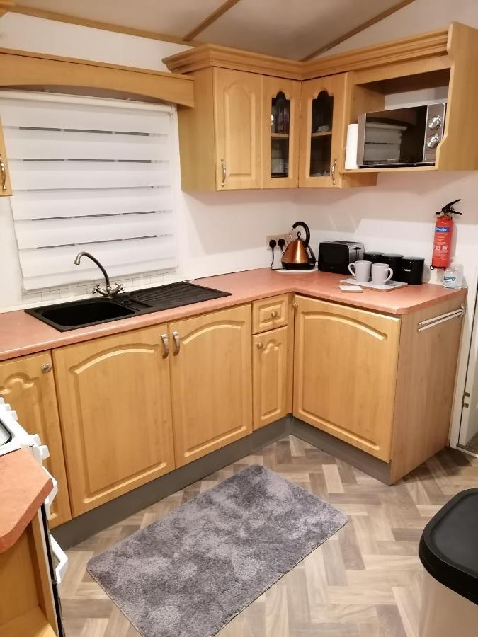 Cornwall Cornwall-Chapmanswell Caravan Holiday Park A30 B&B Bed And Breakfast #41 Launceston Exteriör bild